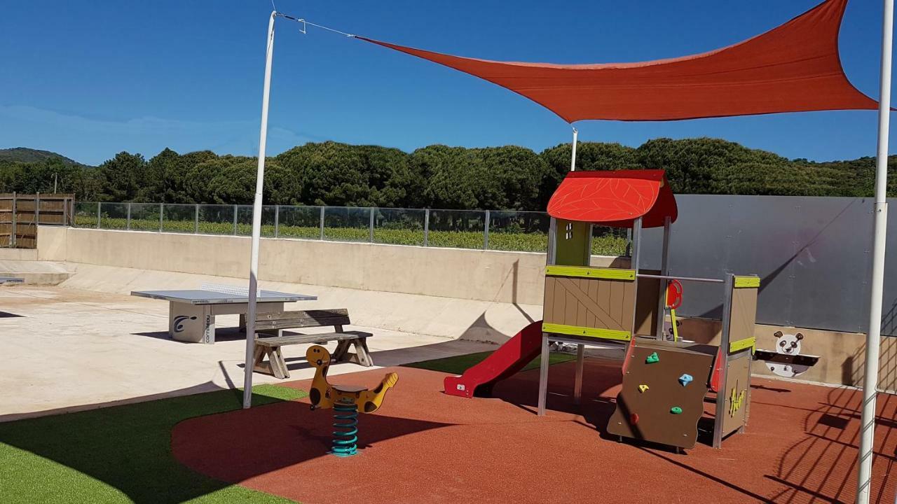 La Pinede Camping Grimaud Εξωτερικό φωτογραφία